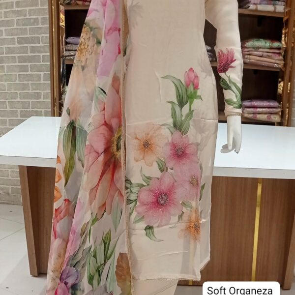 Beautiful soft organza silk digital print with dew drop work Very pretty