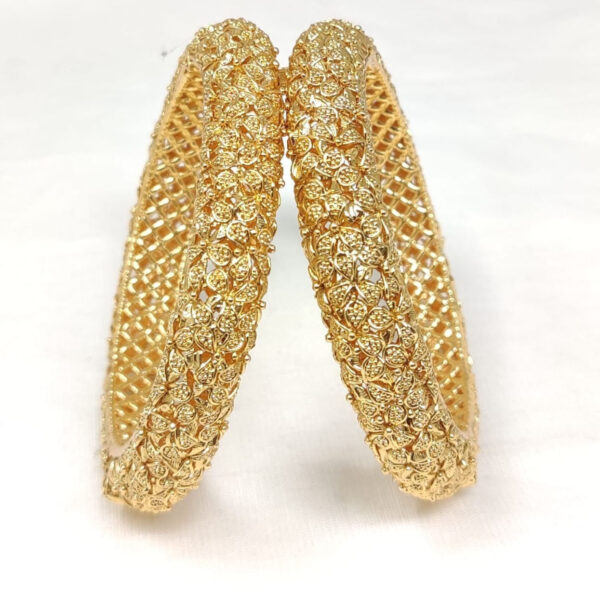 Bangles Kara Set In Rajwadi Polish