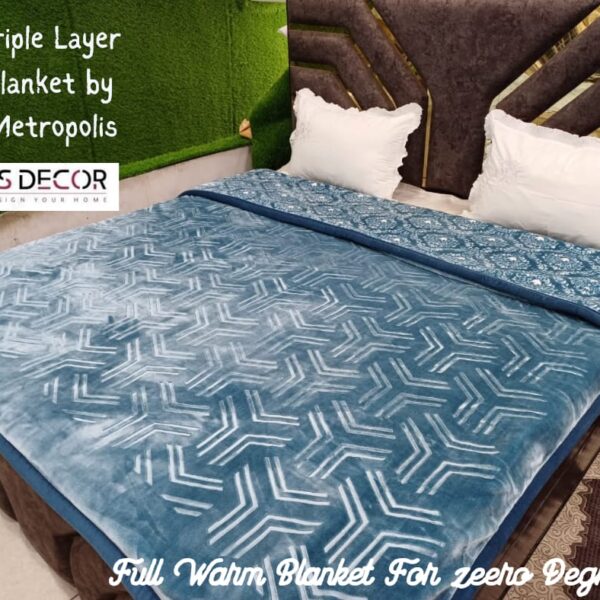 Double Bed Triple Layer Blanket Code28.3Kri