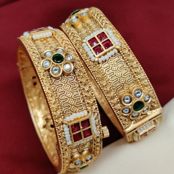 Bangles Pearl Kundan kada Set Brass Premium quality