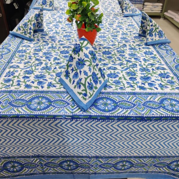 HANDBLOCK PRINTED 6 SEATER DINING COTTON TABLE COVER WITH 6 FULL PRINTE NAPKINS SKU6.1JAPUD