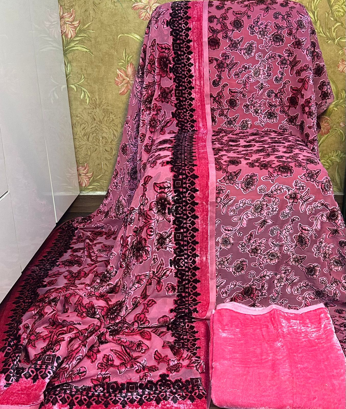 2e339ab3-46c9-4ca8-bc3f-dc225ece095e