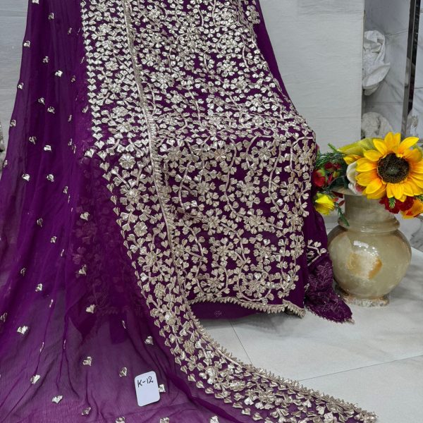 Pakisatni Gotapatti Chiffon Suits