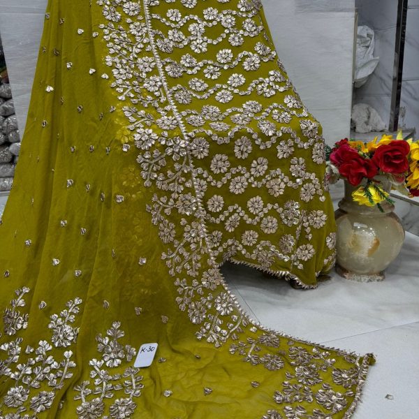 Pakisatni Gotapatti Chiffon Suits