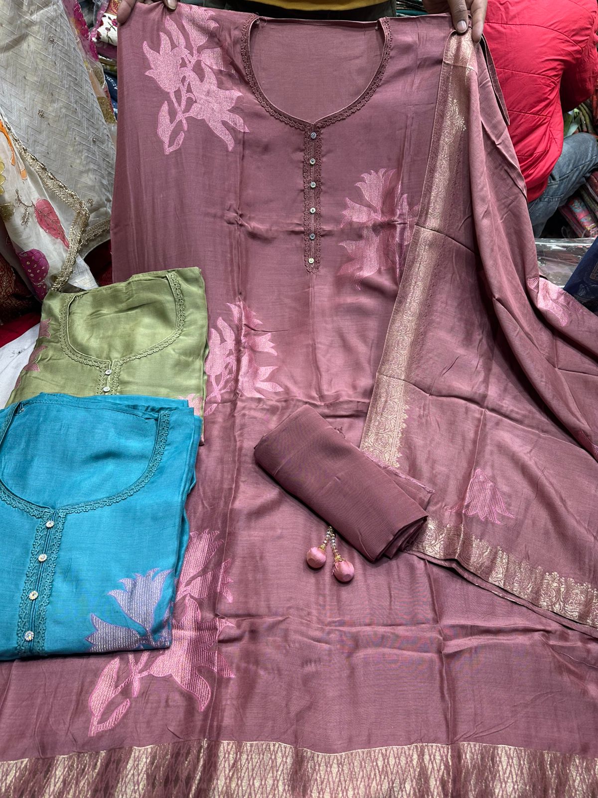 71b6256a-288b-4d4c-8106-bd263308f103